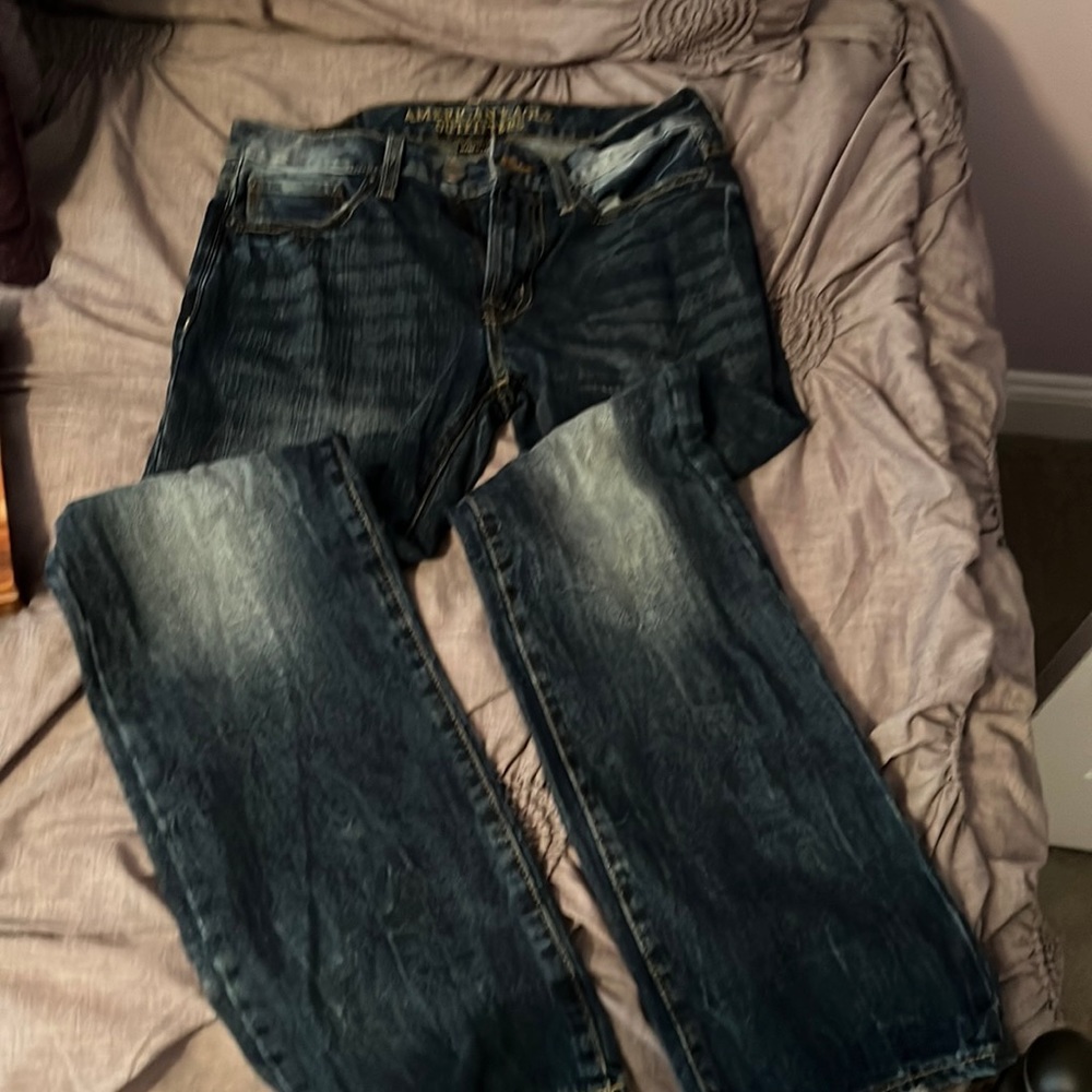 Men’s American Eagle, straight leg jeans size 29,32
